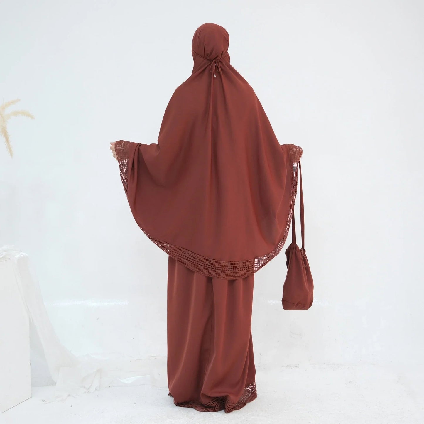 LM300 Khimar Prayer Set – 4-Piece Modest Outfit with Lace Trim