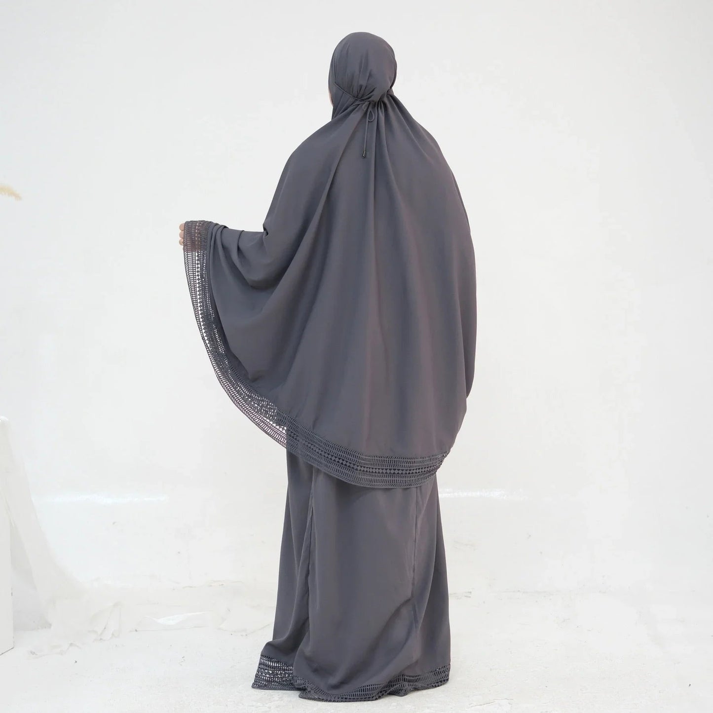 LM300 Khimar Prayer Set – 4-Piece Modest Outfit with Lace Trim